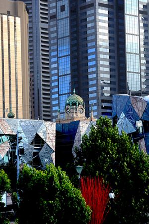 Contrasting styles of Melbourne Architecture.
